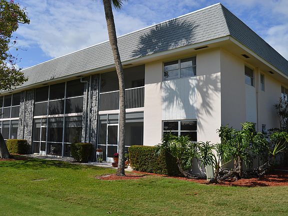 2nd image of 18081 SE Country Club Drive #47