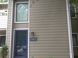 11050B Villaridge Ct, Reston, VA 20191