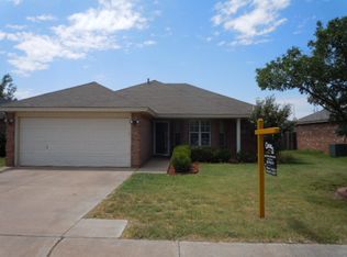 412 Pontiac Ave, Lubbock, TX 79416