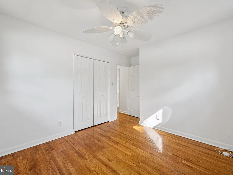9801 Arbor Hill Dr — Photo 4