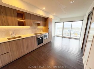 17 Bathurst St #2516, Toronto, ON M5V 0N1