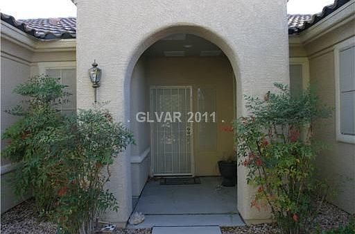 2nd image of 2553 Evansville Ave