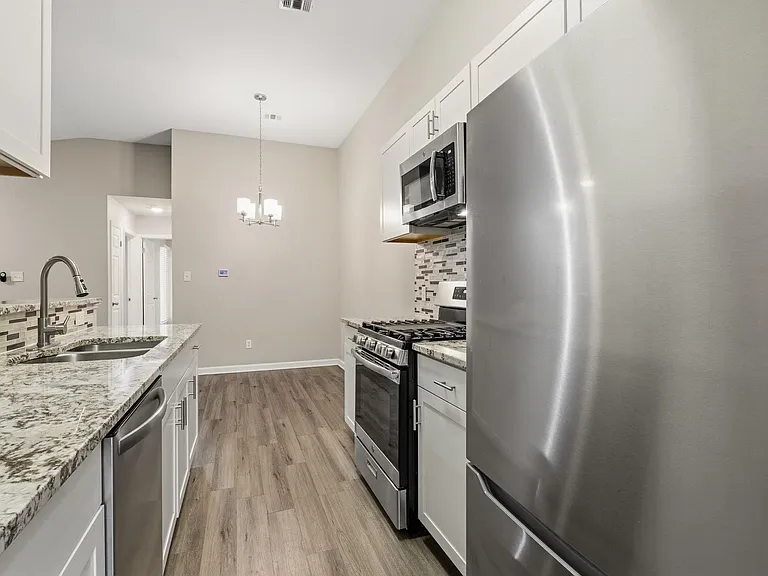 2302 Fuzz Fairway #B — Photo 10