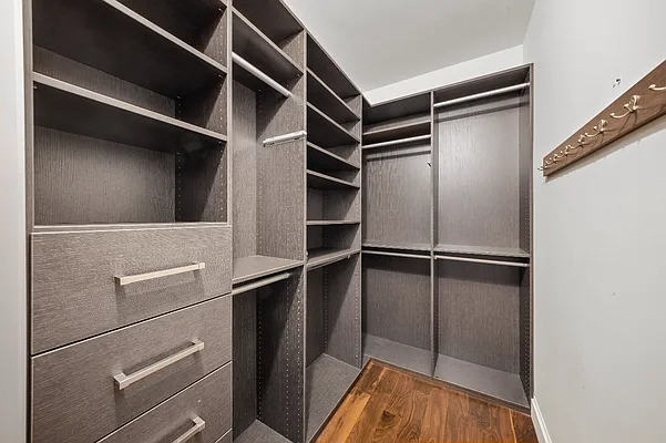 Rented by Compass | media 6