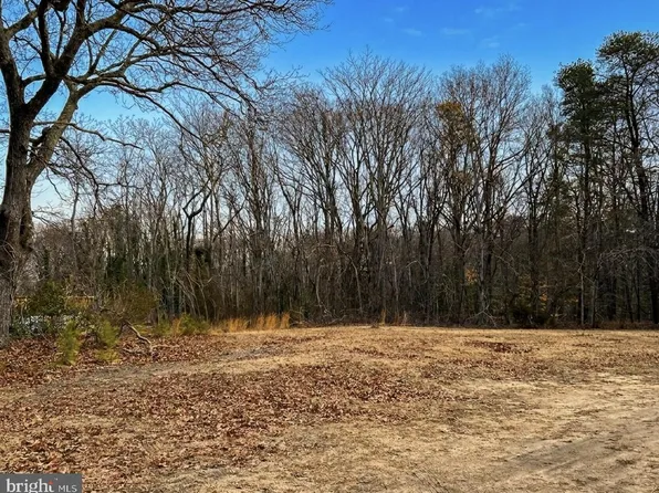 12156 Rousby Hall Rd, Lusby, MD 20657