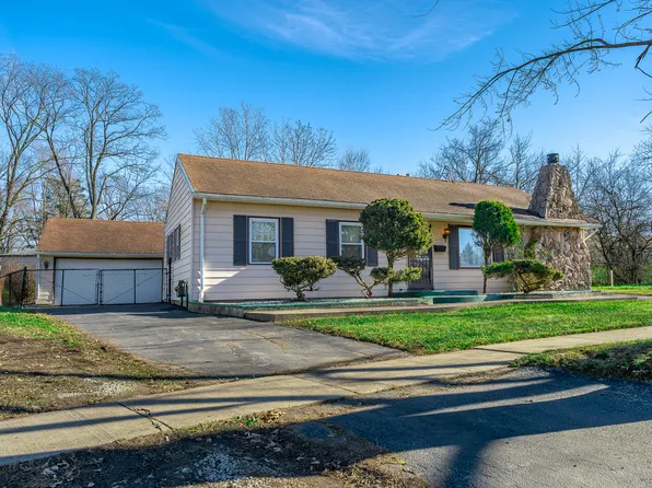 22209 Willow Tree Ln, Chicago Heights, IL 60411