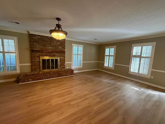 5th image of 8149 Kimbrook Dr