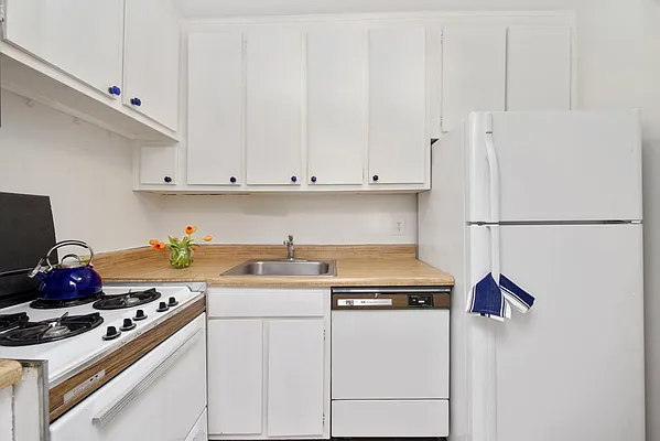 Sold by Keller Williams NYC | media 21