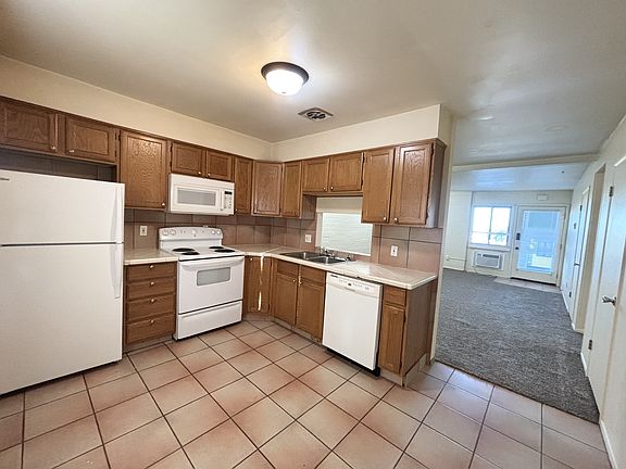 2nd image of 599 N Darwin St #11219865