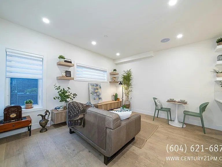 369 E 16th Ave #1 — Photo 5