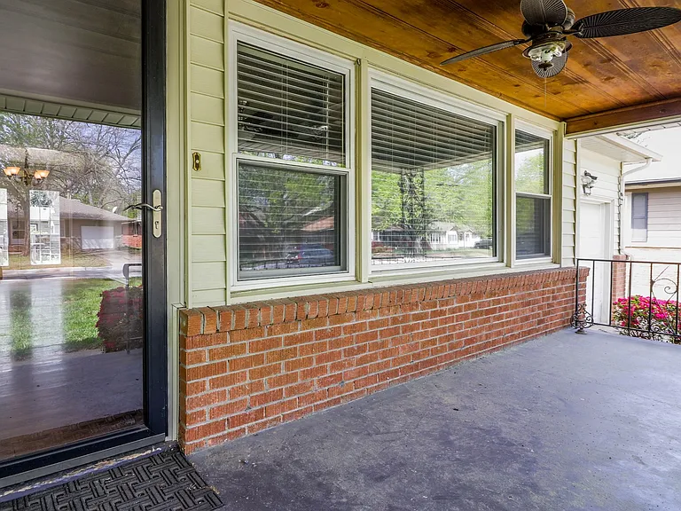 4172 S Rockford Pl — Photo 3