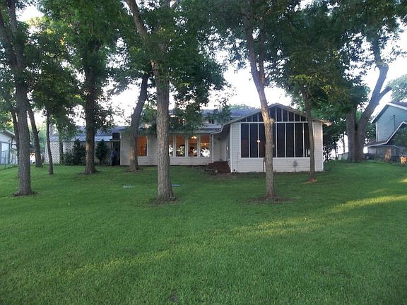 5th image of 3229 County Road 415