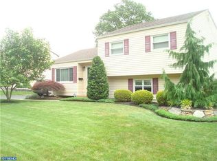 231 Gropp Ave, Hamilton, NJ 08610