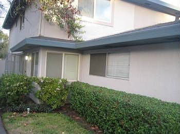 1st image of 34800 Starling Dr APT 3