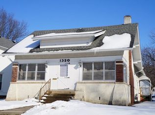 1320 6th St, Perry, IA 50220