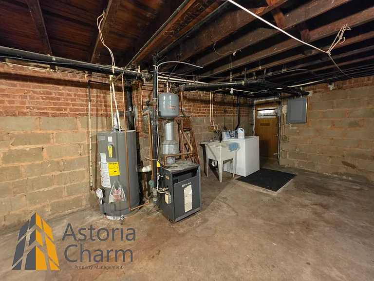 1561 Homestead St — Photo 21