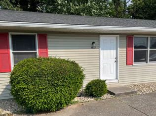 1337 S Hickory Grove Ln, Bloomington, IN 47403