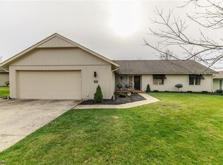 21477 Little Brook Way, Strongsville, OH