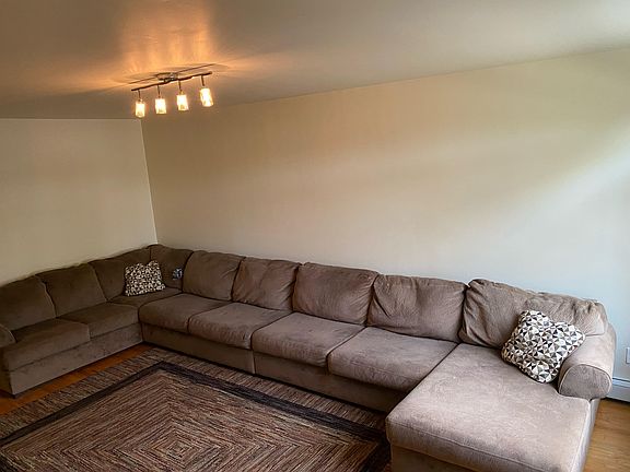 5th image of 66 Melrose Ave #1