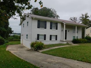 143 Scarsdale Dr, Riverdale, GA 30274