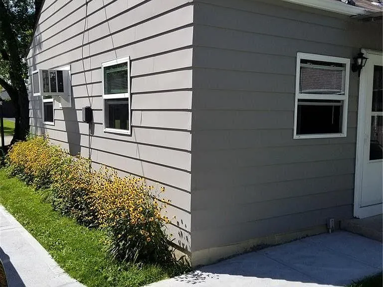 521 Koch Ave — Photo 15