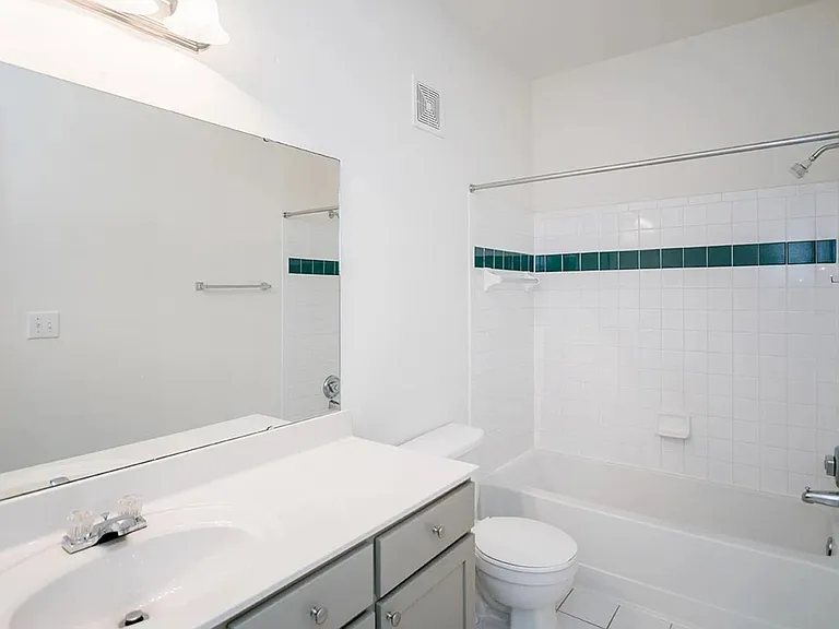 4480 Platinum Dr — Photo 46