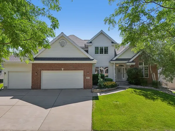 913 Countryside Xing, Waunakee, WI 53597