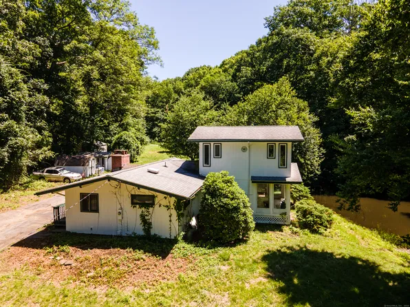 114 Way Road, Salem, CT 06420