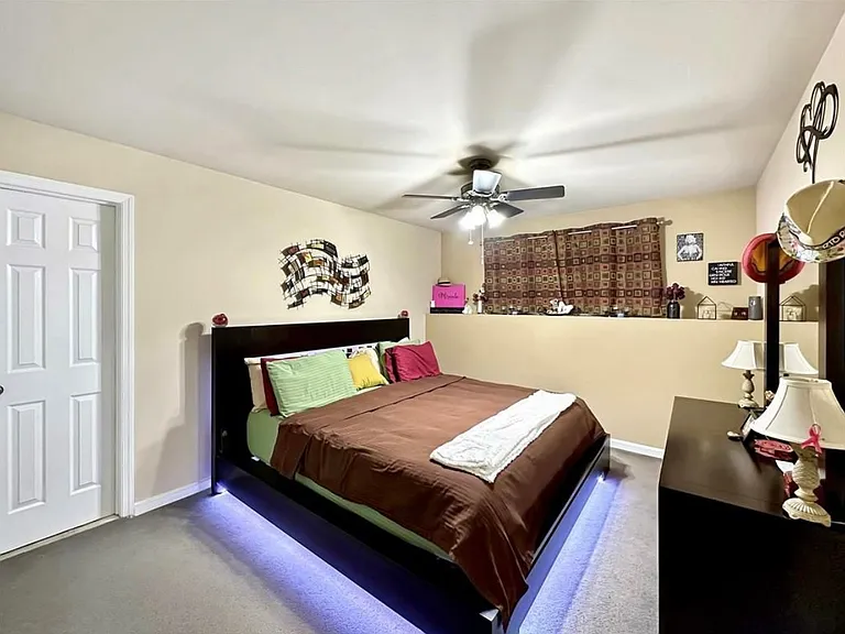 40A Santa Monica Ln #2 — Photo 2