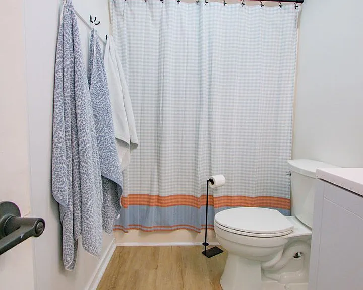 513 Andrea Ct — Photo 12