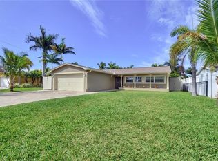 564 Lillian Dr, Madeira Beach, FL 33708