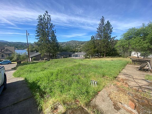 2nd image of 17396 Meadow View Drive