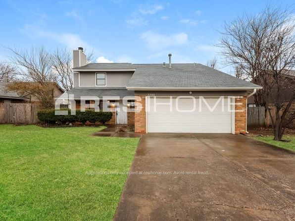 2200 Summer Oak Dr