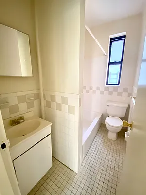 Rented by Douglas Elliman | media 7