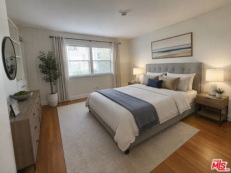 5870 Bowcroft St #2 — Photo 10