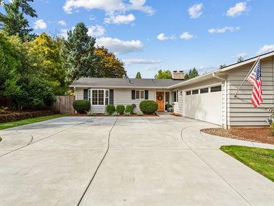 7565 SW 82nd Ave, Portland, OR, 97223