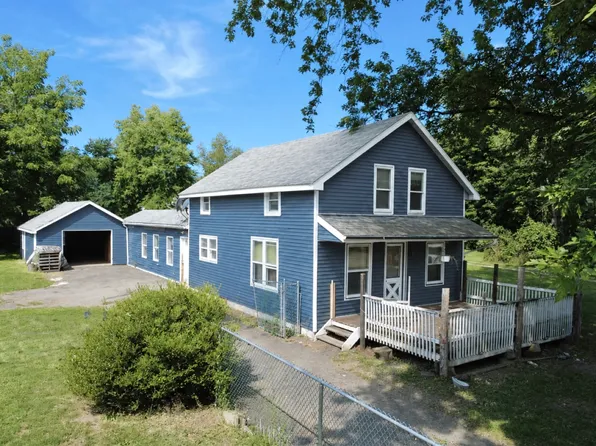 424 Tracy Creek Rd, Vestal, NY 13850