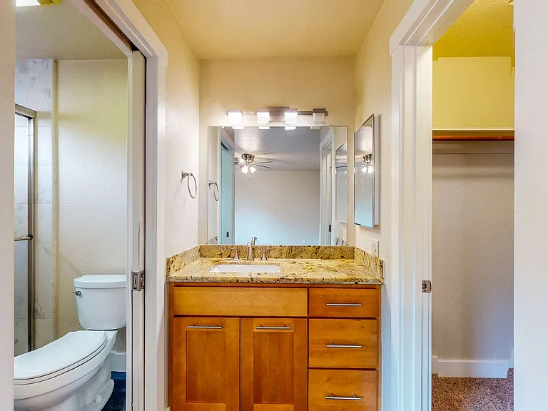 2135 Pebblewood Ct — Photo 42