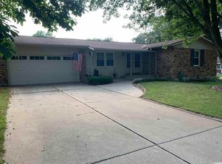 2614 Woodale Ct, Quincy, IL 62301