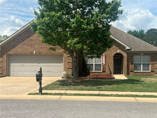 3618 Horsebend Ln, Northport, AL 35473