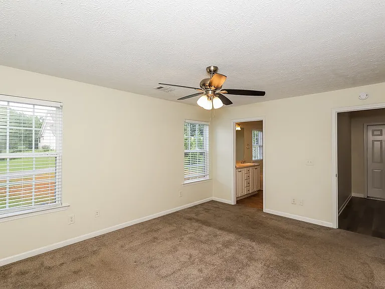 27 Palladio Way — Photo 11