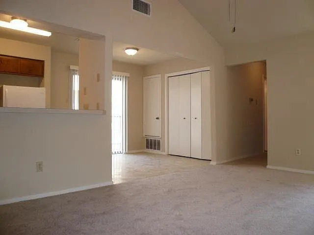 2116 Gaston Place Dr — Photo 11