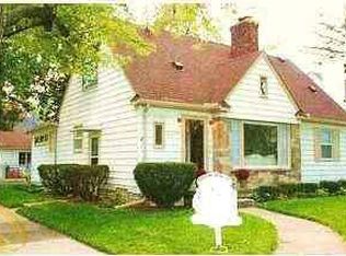 10405 S Kingston Ave, Huntington Woods, MI