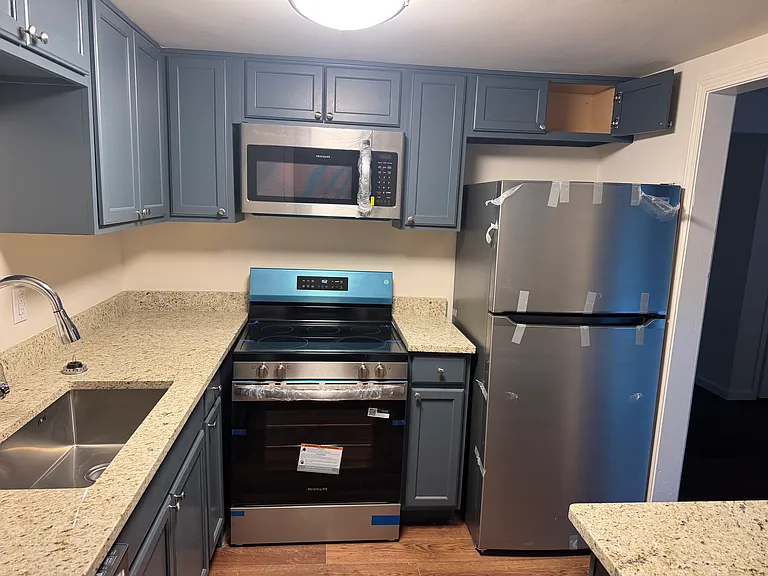 1020 Parrish Rd — Photo 10