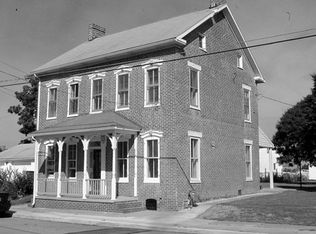32 Lumber St, Littlestown, PA 17340