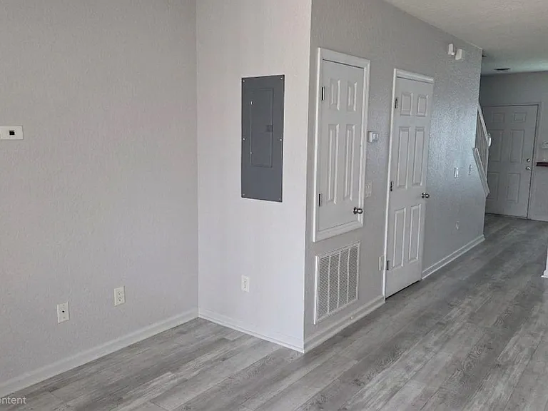 4499 SW 49th Ave — Photo 16