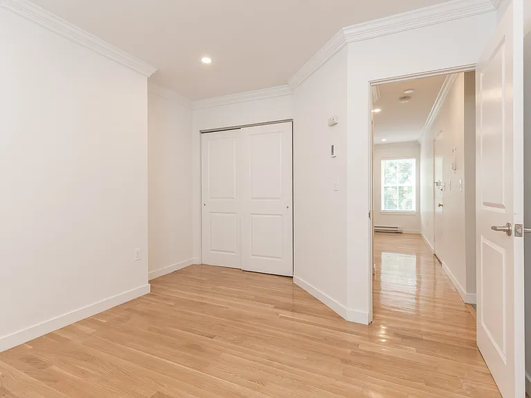 99 W Springfield St #3 — Photo 5