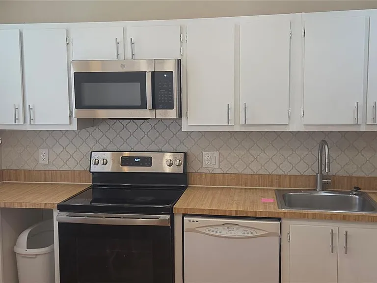 21810 Cypress Cir #26B — Photo 22