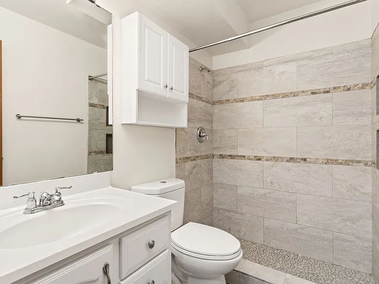 720 City Park Ave #B223 — Photo 14