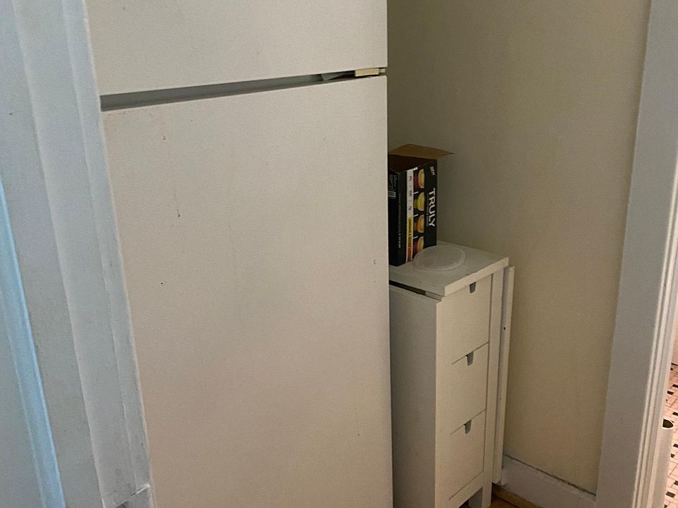 1st image of 2204 Saint James St #2C